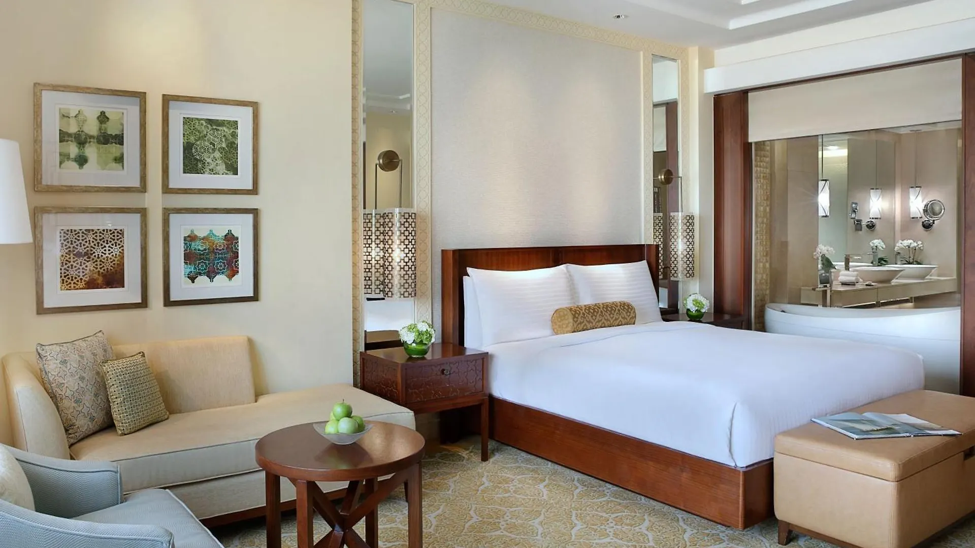The Ritz-Carlton, Dubai Hotel 5*,  United Arab Emirates