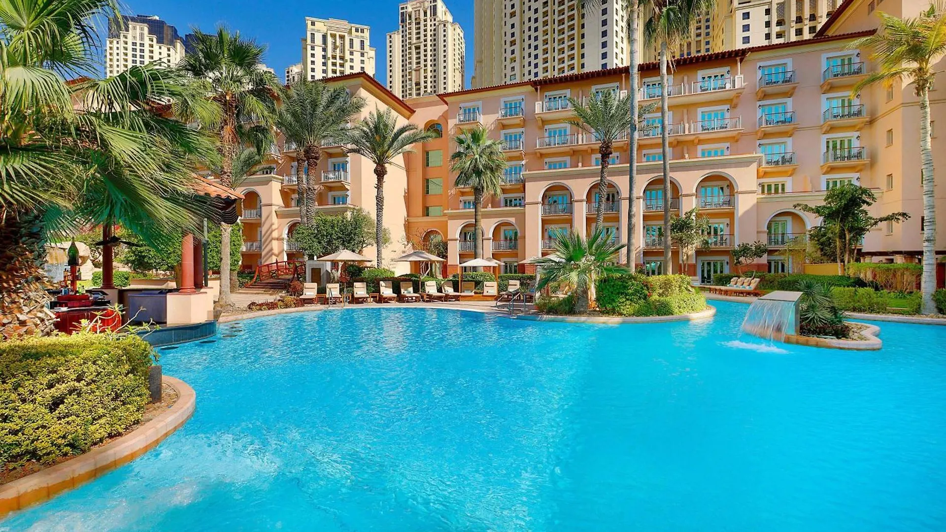 Resort The Ritz-Carlton, Dubai Hotel