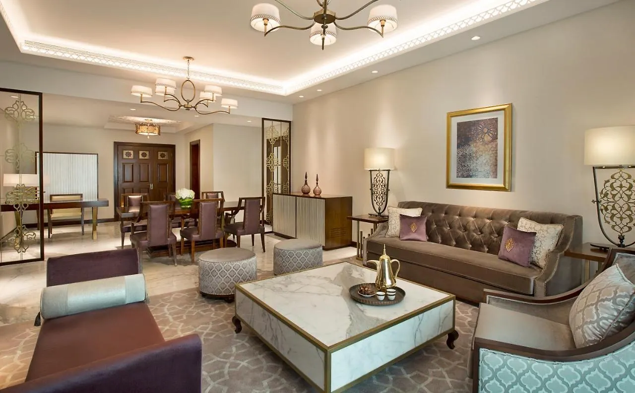 The Ritz-Carlton, Dubai Hotel 5*,